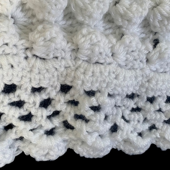 Hand crochet custom made baby blanket - Picture 14 of 16